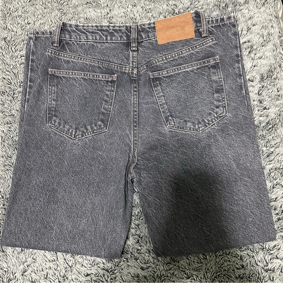 ZARA Mom fit jeans - Picture 2 of 5